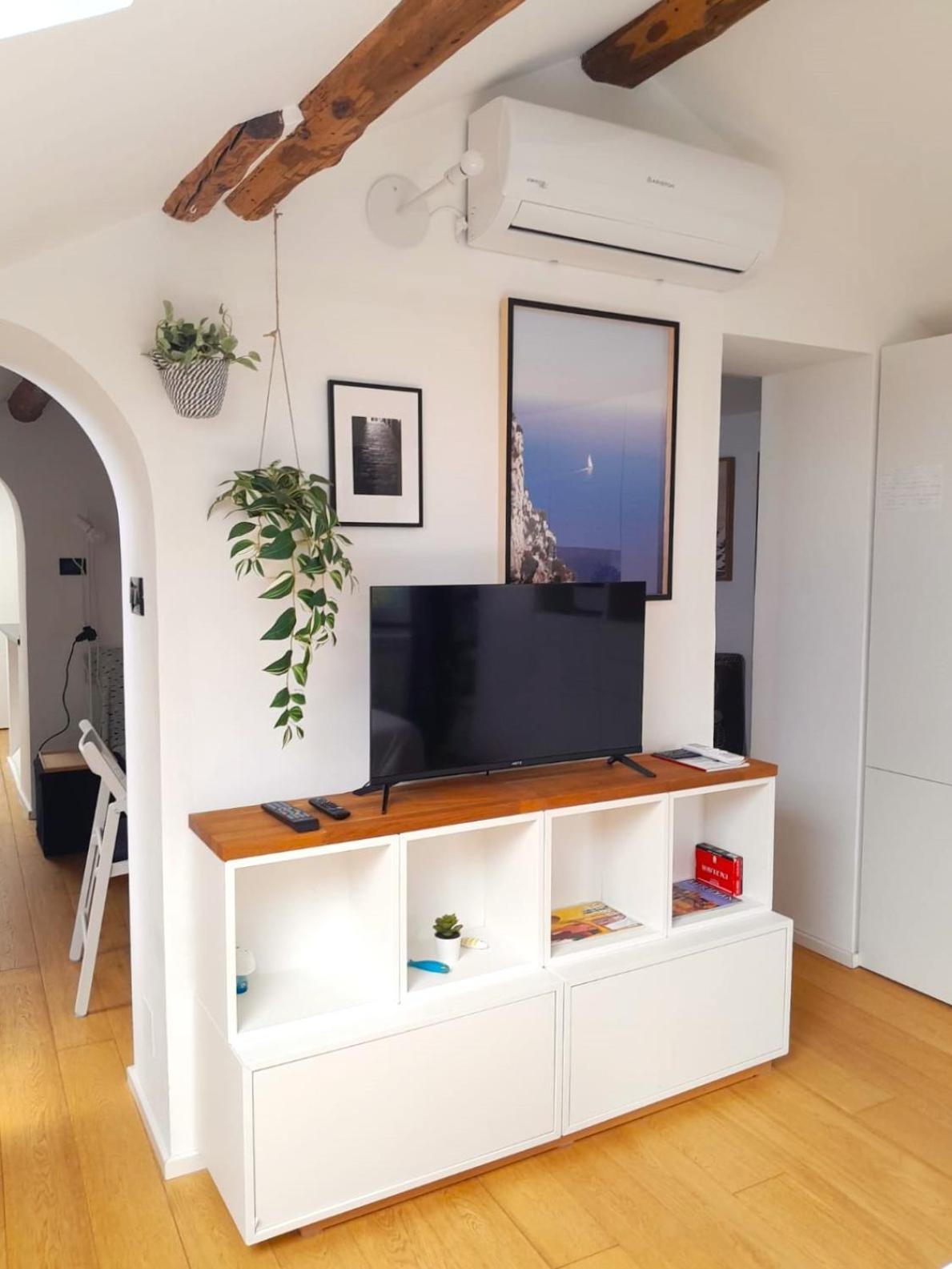 Attico Sul Mare By Smart-home Apartment